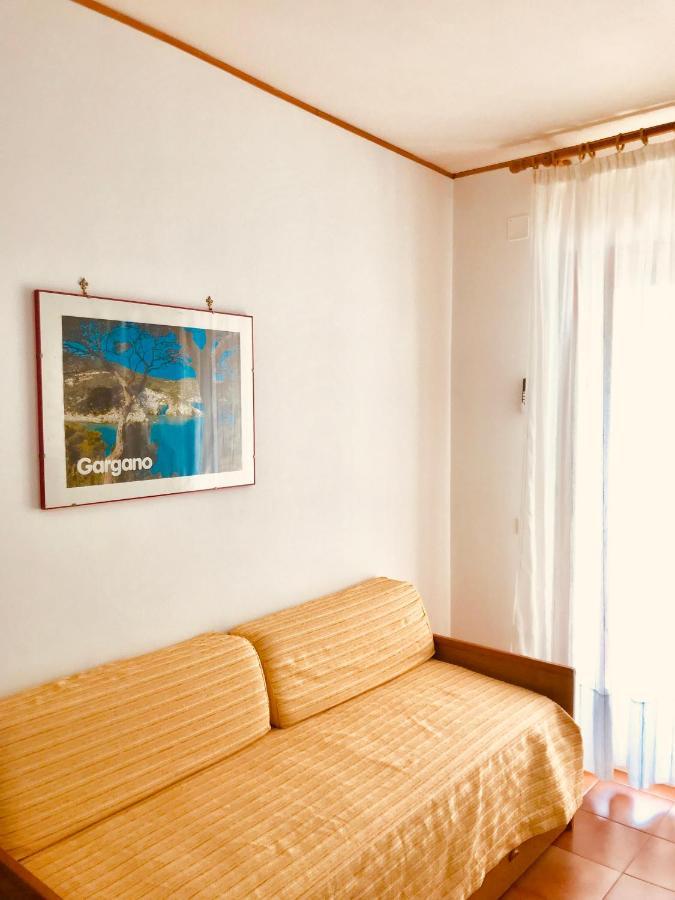 Appartamenti Oleandri Вьесте Экстерьер фото